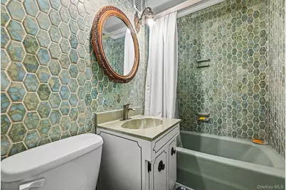 84-29 153rd Avenue #2E, Howard Beach, NY 11414 - Photo 11