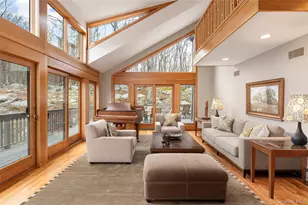 46 Oregon Rd, Armonk, NY 10504 - Photo 3