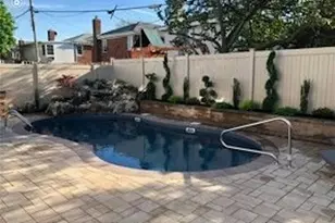 156-08 88th St, Howard Beach, NY 11414 - Photo 33