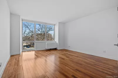 640 W 237th Street #3E, Bronx, NY 10463 - Photo 9