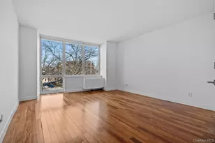 640 W 237th St, Bronx, NY 10463 - Photo 9