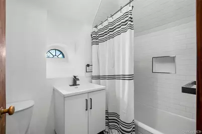 60 Wildwood Road, New Rochelle, NY 10804 - Photo 35