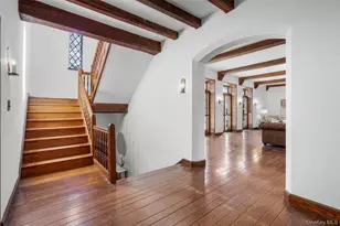 60 Wildwood Rd, New Rochelle, NY 10804 - Photo 5