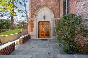 60 Wildwood Rd, New Rochelle, NY 10804 - Photo 3