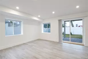 56 Kirkwood Rd, Port Washington, NY 11050 - Photo 17