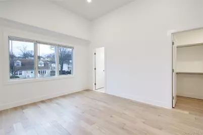 56 Kirkwood Road, Port Washington, NY 11050 - Photo 27