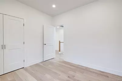 56 Kirkwood Road, Port Washington, NY 11050 - Photo 29