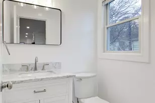 56 Kirkwood Rd, Port Washington, NY 11050 - Photo 31