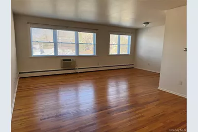 229 N Middletown Road #G, Pearl River, NY 10965 - Photo 3