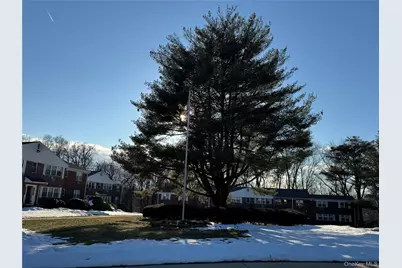 229 N Middletown Road #G, Pearl River, NY 10965 - Photo 9