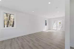 5 Bear Ln, Centereach, NY 11720 - Photo 15