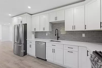 5 Bear Lane, Centereach, NY 11720 - Photo 9