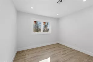 5 Bear Ln, Centereach, NY 11720 - Photo 21