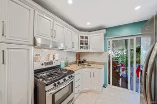 91-26 110th St, Richmond Hill, NY 11418 - Photo 1