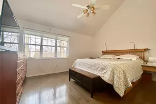 83 Roundtop Rd, Yonkers, NY 10710 - Photo 11