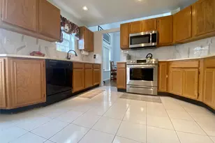 83 Roundtop Rd, Yonkers, NY 10710 - Photo 7