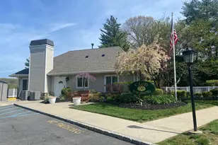 83 Roundtop Rd, Yonkers, NY 10710 - Photo 21