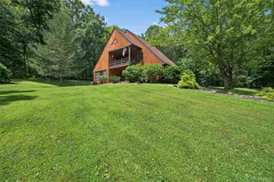 41 Hickory Hill Rd, Newburgh, NY 12550 - Photo 5