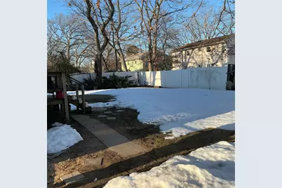 39 N 16th Street, Wyandanch, NY 11798 - Photo 21