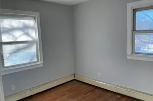 39 N 16th St, Wyandanch, NY 11798 - Photo 11