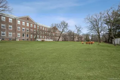 1 Meadow #3H-1, Woodmere, NY 11598 - Photo 19