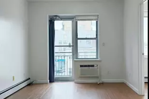 31-53 Linden Pl, Flushing, NY 11354 - Photo 3