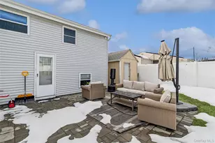 3011 Maine Ave, Medford, NY 11763 - Photo 39