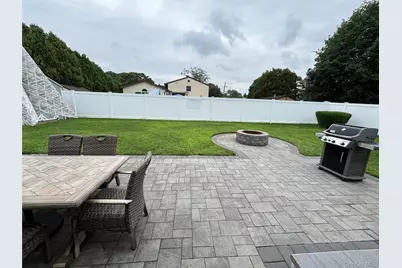 3011 Maine Avenue, Medford, NY 11763 - Photo 25