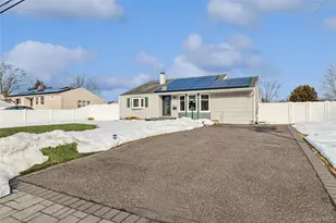 3011 Maine Ave, Medford, NY 11763 - Photo 35