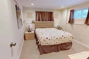 8 Mulberry Dr, Smithtown, NY 11787 - Photo 17