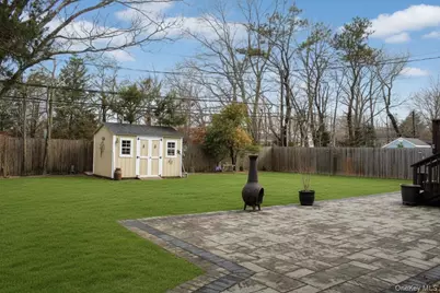 8 Mulberry Drive, Smithtown, NY 11787 - Photo 7