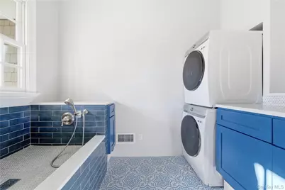 28 Dunlop Road, Huntington, NY 11743 - Photo 27