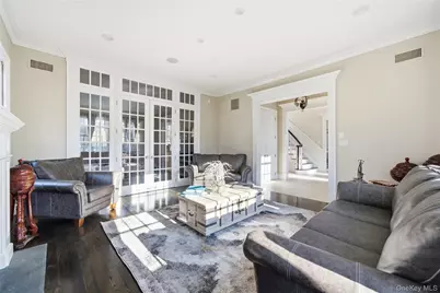 28 Dunlop Road, Huntington, NY 11743 - Photo 7