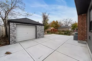 241-49 148th Dr, Rosedale, NY 11422 - Photo 11