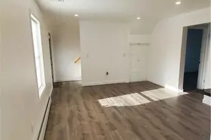 7 White Plains Ave, Elmsford, NY 10523 - Photo 5