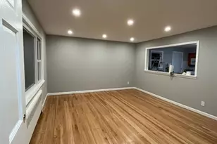 915 11 Street 11 St, West Babylon, NY 11704 - Photo 3