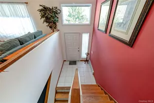 146 Crystal Brook Hollow Rd, Port Jefferson, NY 11777 - Photo 5