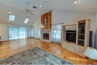 146 Crystal Brook Hollow Road, Port Jefferson, NY 11777 - Photo 9