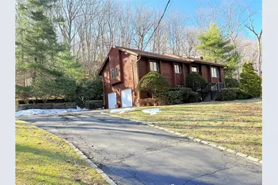 146 Crystal Brook Hollow Road, Port Jefferson, NY 11777 - Photo 27