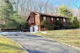 146 Crystal Brook Hollow Rd, Port Jefferson, NY 11777 - Photo 27
