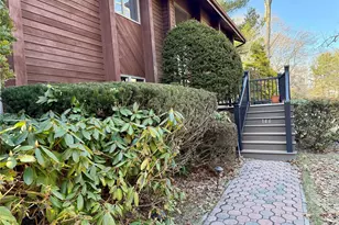 146 Crystal Brook Hollow Rd, Port Jefferson, NY 11777 - Photo 3