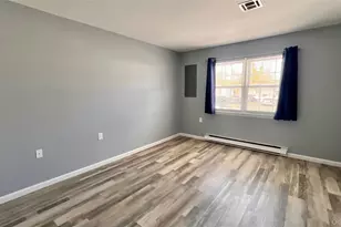 421 Weymouth Ct, Ridge, NY 11961 - Photo 11