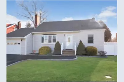 10 Bainbridge Avenue, Melville, NY 11747 - Photo 1
