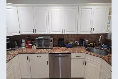 10 Bainbridge Avenue, Melville, NY 11747 - Photo 13