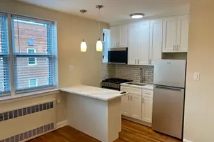32 Cathedral Ave, Hempstead, NY 11550 - Photo 7