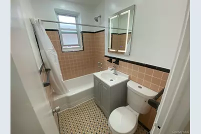 32 Cathedral Avenue #6C, Hempstead, NY 11550 - Photo 11