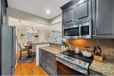 73 Richmond Boulevard #3B, Ronkonkoma, NY 11779 - Photo 15