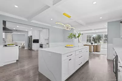 141 Wilmot Road, Scarsdale, NY 10583 - Photo 17