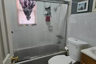 120-20 142nd Pl, Jamaica, NY 11436 - Photo 13