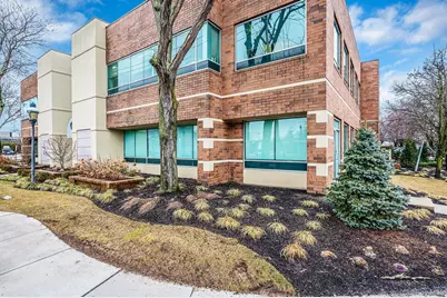 180 E Main Street, Bay Shore, NY 11706 - Photo 7